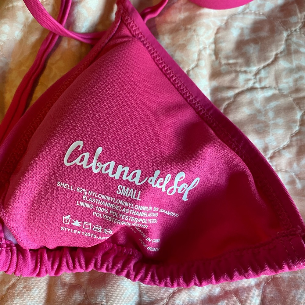 Pink Bikini - Picture 4 of 5